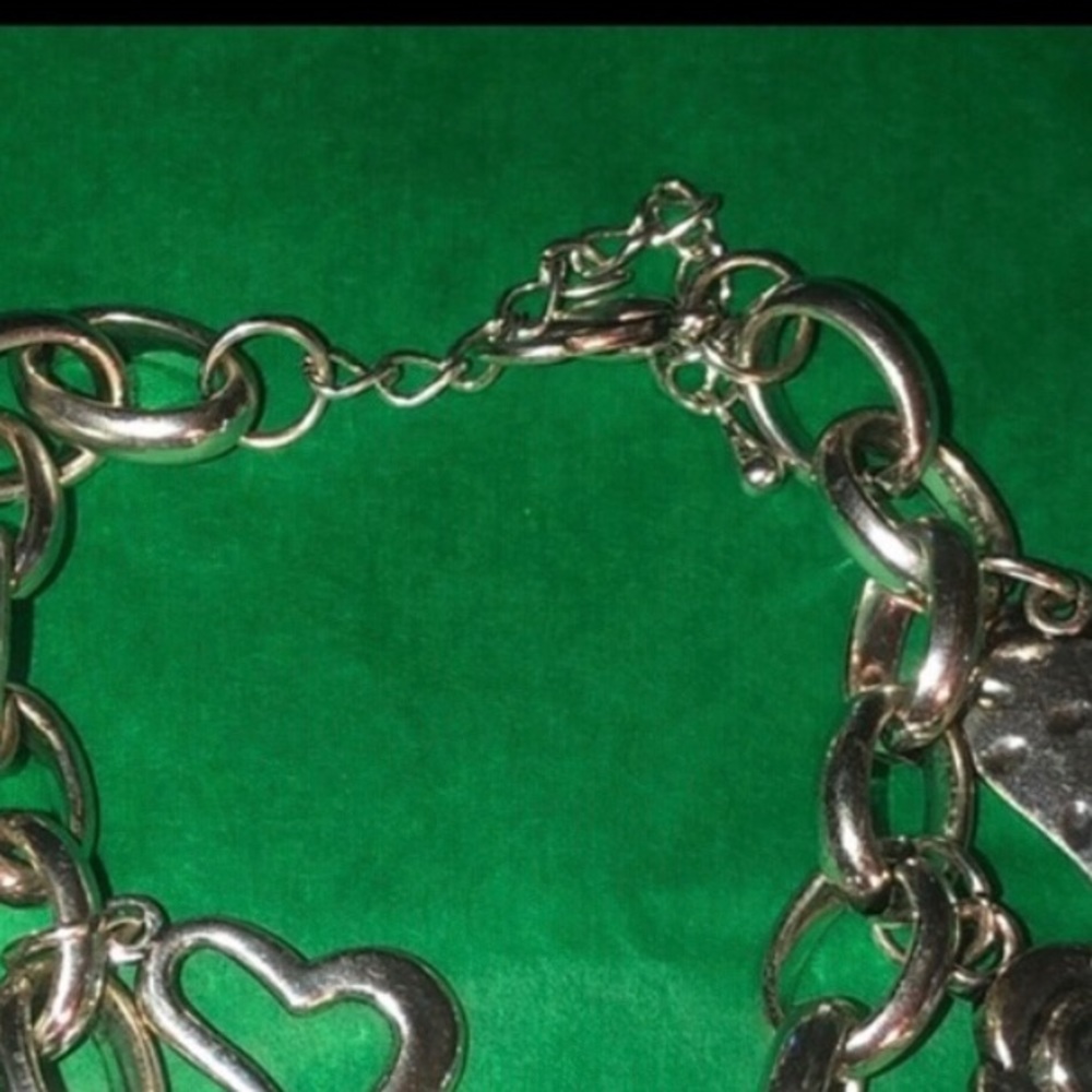Silver bracelet with charms. - Picture 4 of 5